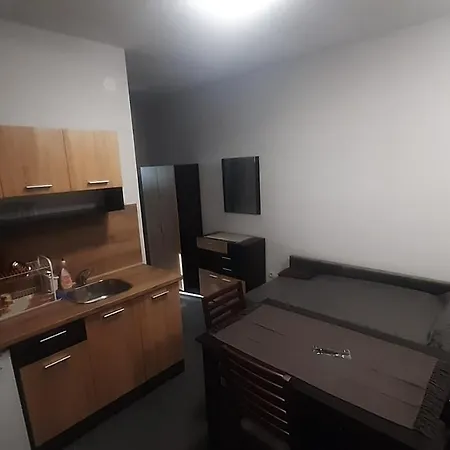 ая アパート Vratsa