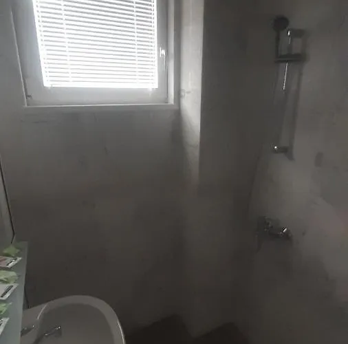 ая アパート Vratsa